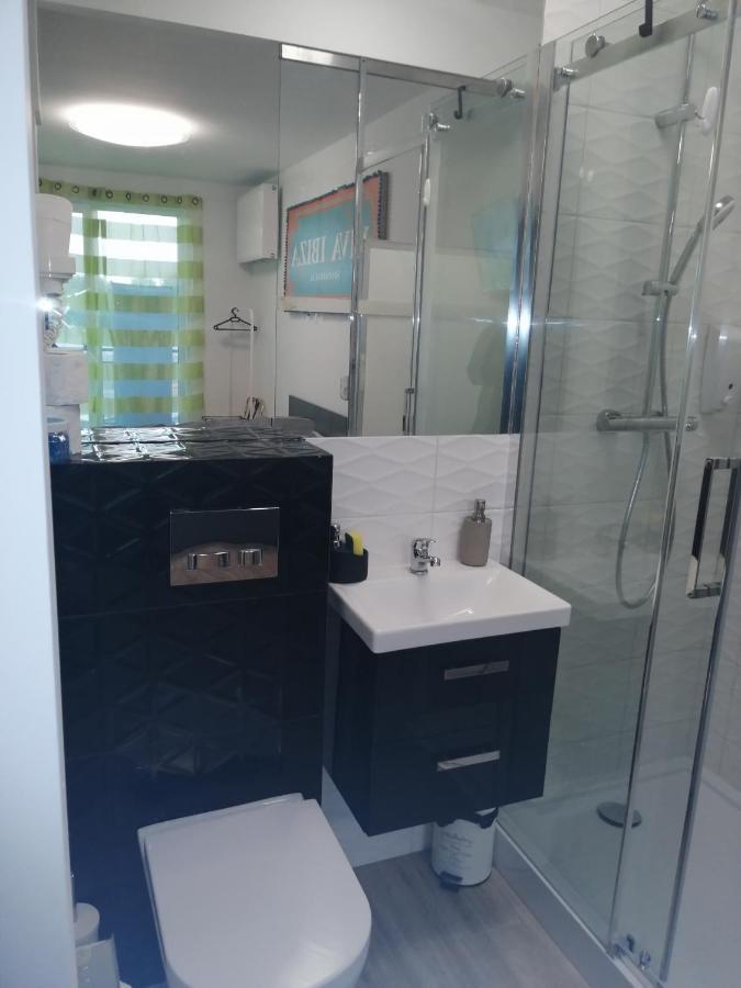 Apartamenty Galeria Polnocna Варшава Экстерьер фото