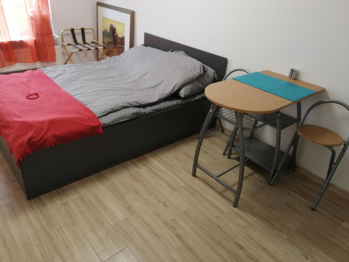 Apartamenty Galeria Polnocna Варшава Экстерьер фото