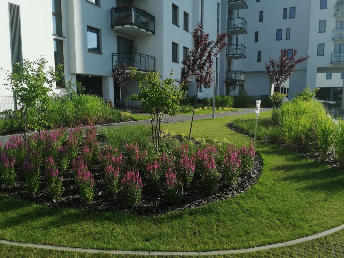 Apartamenty Galeria Polnocna Варшава Экстерьер фото